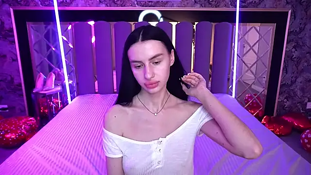 snow_whiteeex (F young) - naked 3 min