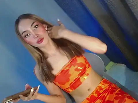 sweetfuckerbaby18 webcam