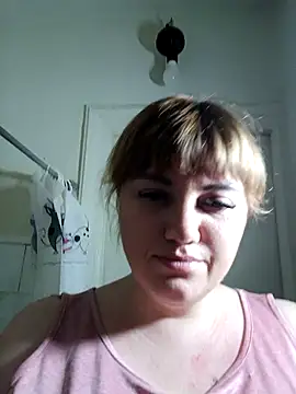 swett_girll — make me happy and wet 