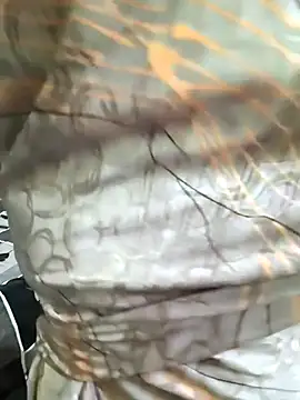 Webcam Model (bhuvana_555) is live