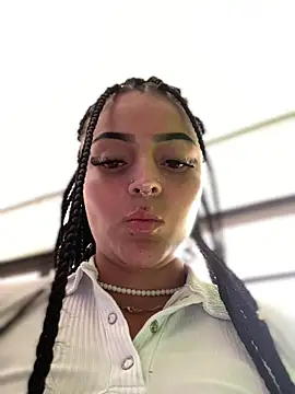 Webcam Model (Dulce__Boyd)  is live.Free join now!