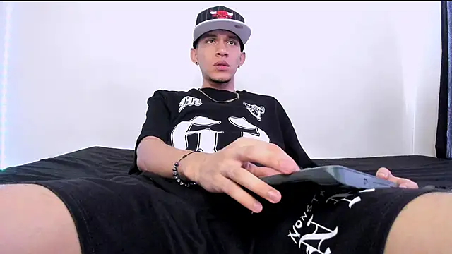 samuel_suarez (M young) - #anal #anal-toys #big-cocks #bisexuals #blowjob #brunettes #cam2cam #colombian #deepthroat #dildo-or-vibrator #dirty-talk #doggy-style #ejaculation #erotic-dance #facesitting #fingering #flashing #flexing #foot-fetish #hairy #handjob #hd #humiliation #jerk-off-instruction #latin #masturbation #middle-priced-privates #office #oil-show #recordable-privates #recordable-publics #selfsucking #sex-toys #sexting #shower #skinny #small-audience #smoking #spanish-speaking #spanking #striptease #student #twerk #young