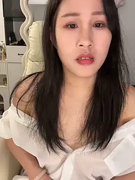 美女littlesluttycat在线直播