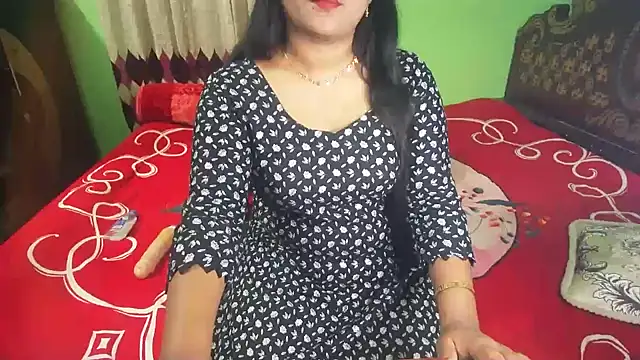 BengaliQueenStar webcam