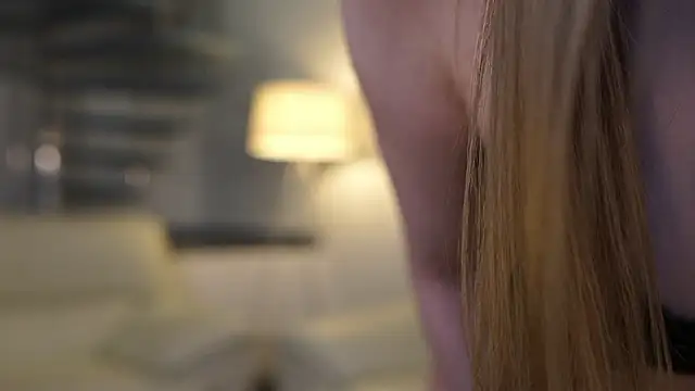 GoldieHarrington webcam