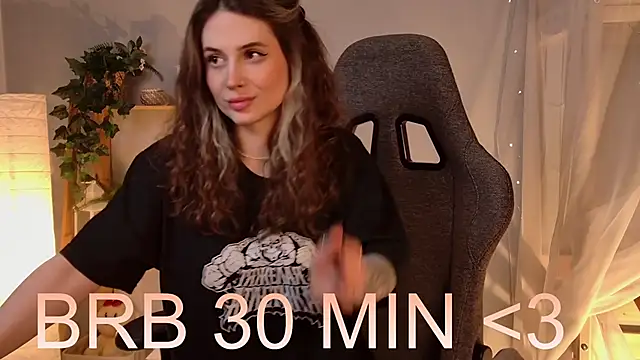 OliviaMcClean webcam