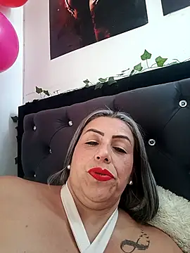 maynor_1998 - Maynor_1998's free webcam