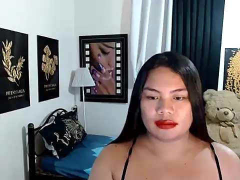 TSbrianaHugeCock webcam