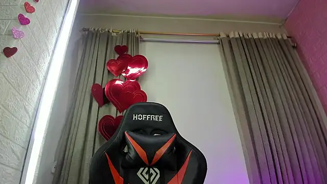 alanna_Love02 webcam