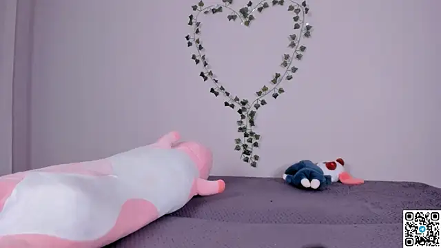 emmelieflorence webcam