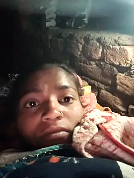 Gungun_thakur webcam