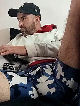 hairyandbigmann webcam