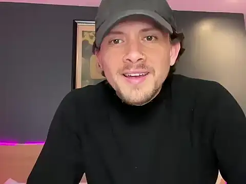 mcklister_kinky_feets webcam