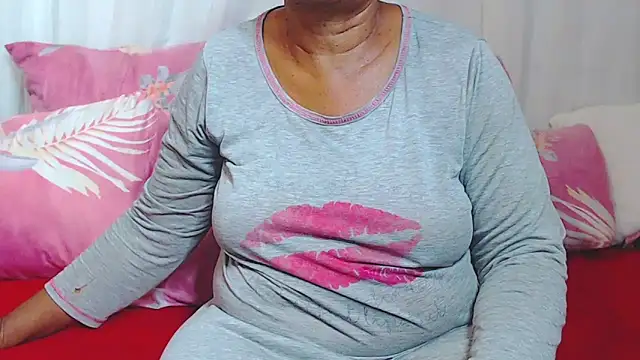 Freakyassnwildx webcam