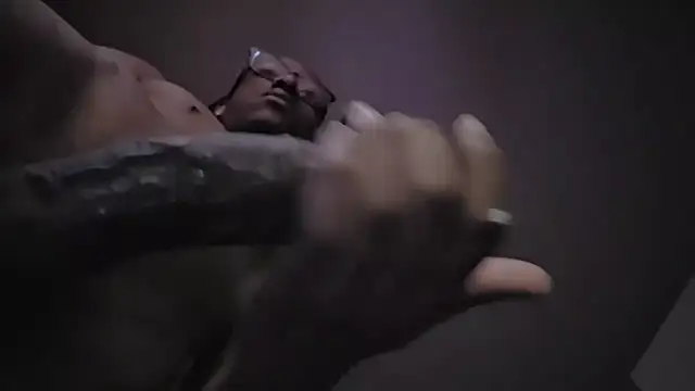 hormoneactivated webcam