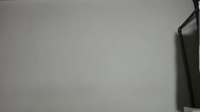 Sharickleon11 webcam