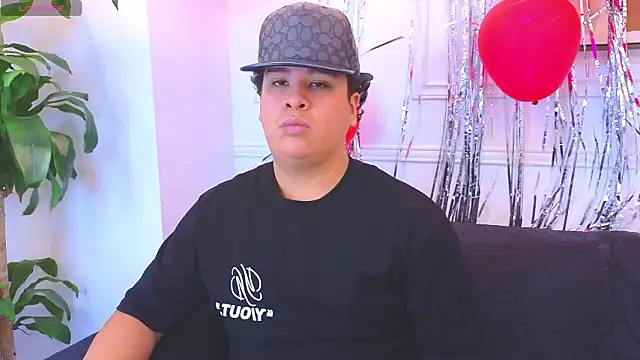 Naim_Bennetsex webcam