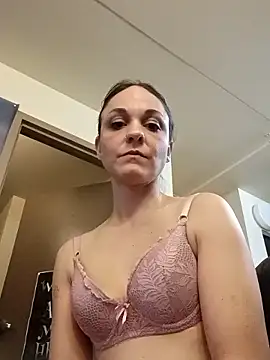 Pussybabe0703 webcam