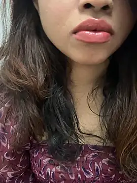 Webcam Model (riya_sharma11)  is live.Free join now!