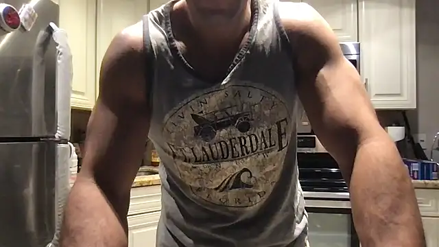 BigGuyMuscle webcam