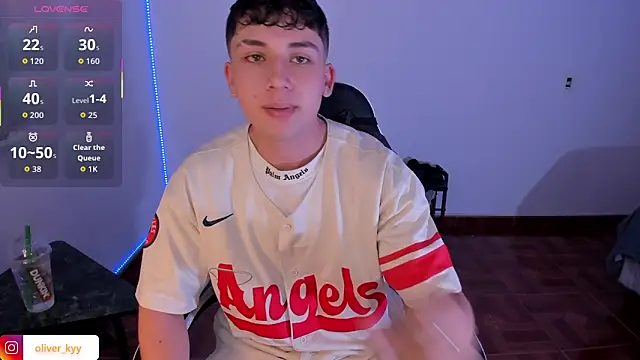 oliver_kyy webcam