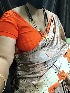 Webcam Model (bhuvana_555)  is live.Free join now!