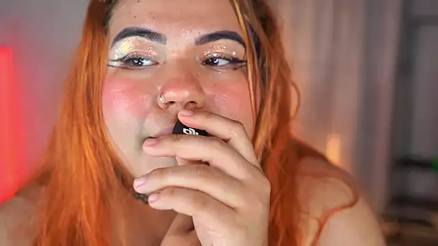 Samanta_Bigboos webcam