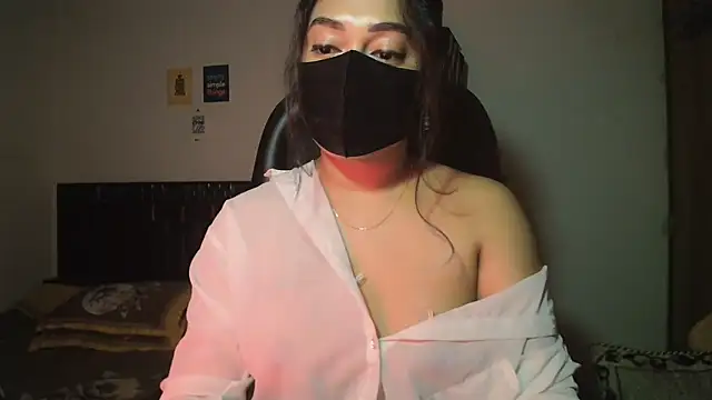 queen_angel67 webcam