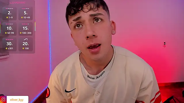 oliver_kyy webcam