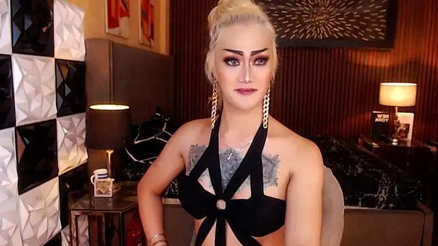 HorseCockDivine webcam