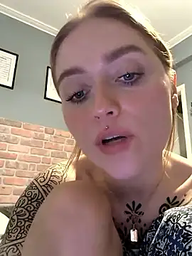 Goldi159 Live Webcam on Stripchat