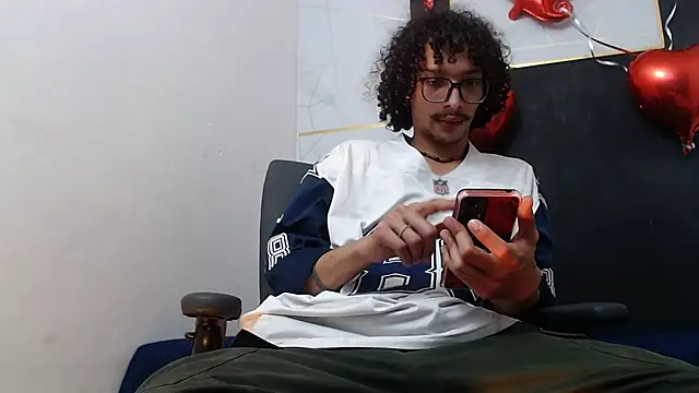 KittyStarmorbid webcam