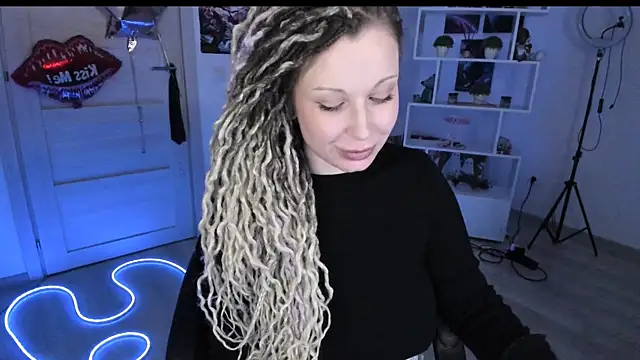 HoneySallyMoore webcam