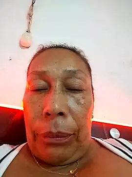 Ruby-Hot-Milf webcam