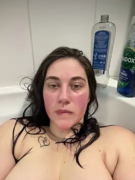 yourfrenchfeliciexo - YourFrenchFeliciexo's free webcam - UK Sex Cams