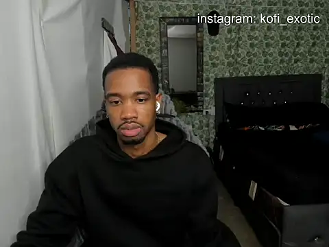 Kofi_exotic_2 webcam
