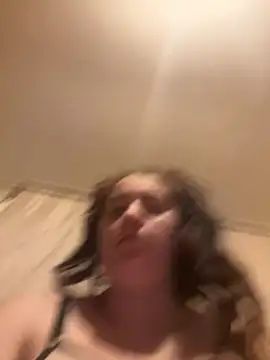 Bambolinahot69 webcam