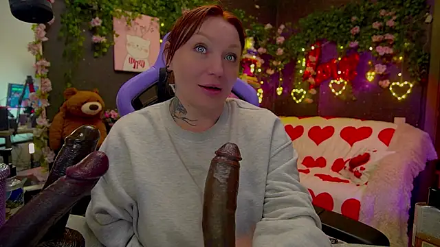 BlackedBarbie webcam