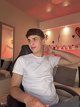 AdrianRinaldi webcam