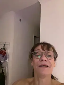 Chris06d22@xh webcam