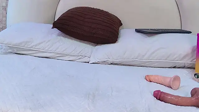 samanthaa_joness_ webcam