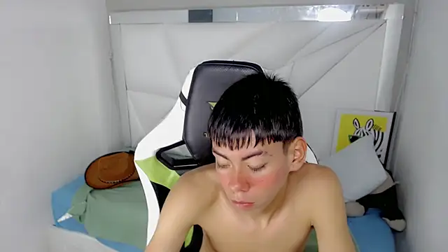 liarr_ - Liarr_'s free webcam - UK Sex Cams