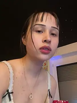 just-lilly - Just-Lilly's free webcam - UK Sex Cams