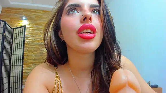 jelly_bee (F young) - Start the day with a striptease 💞