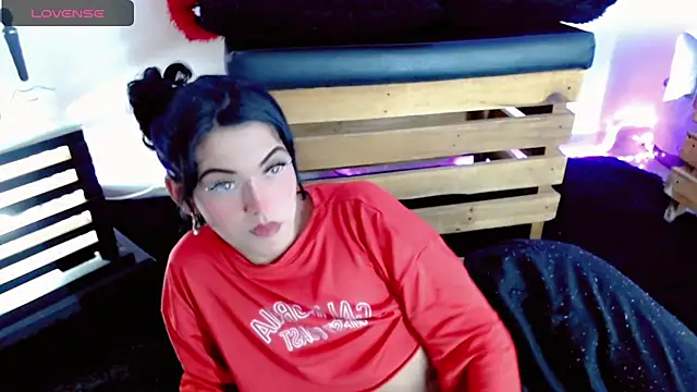 nathaliallooes (T young) - beautiful afternoon lady