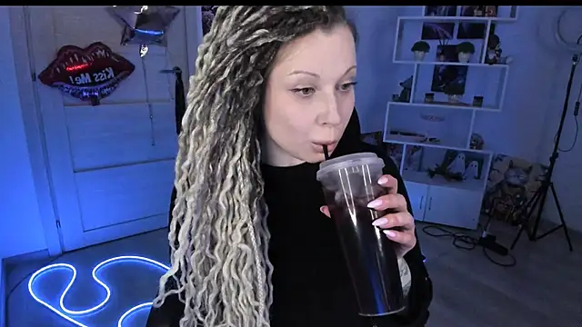 HoneySallyMoore webcam