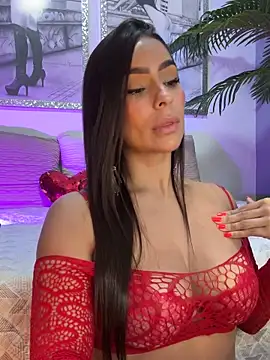 mau_white (F milf) - show tits