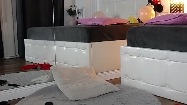 lesysford - LesysFord's free webcam