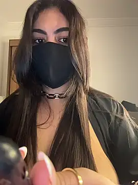 Hot-Sarah-arab webcam