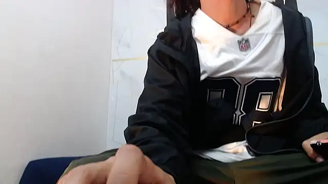 KittyStarmorbid webcam